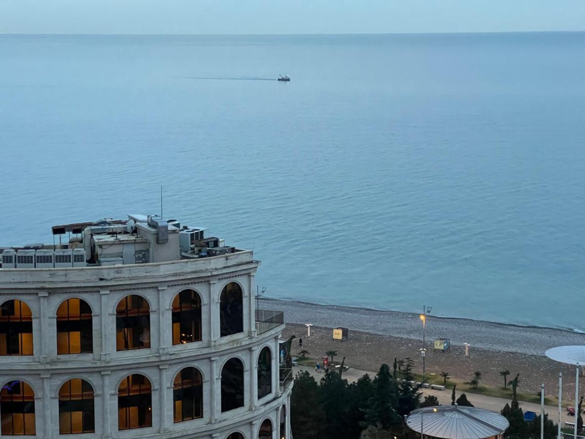 Black Sea Towers Batumi Exterior photo