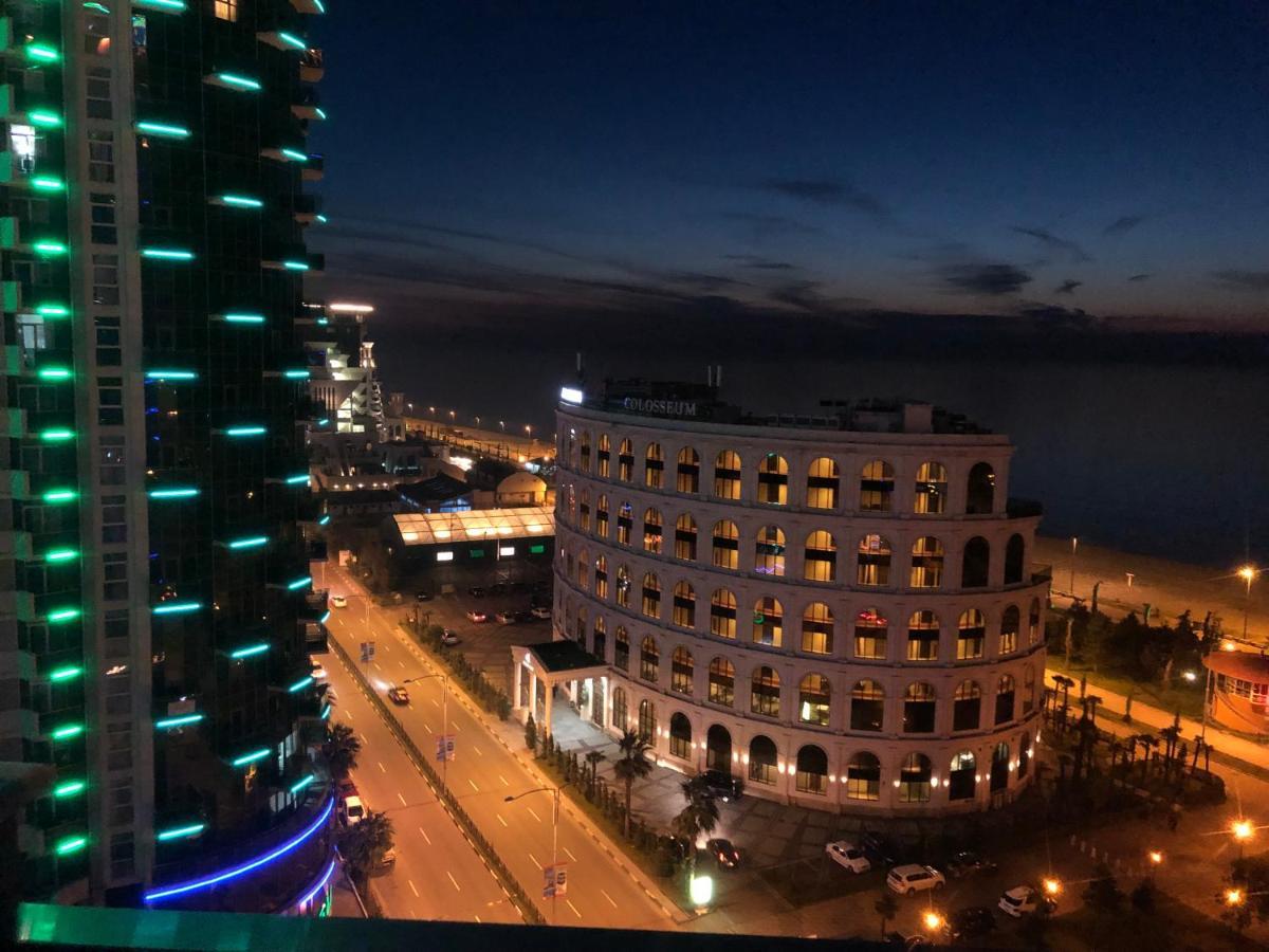 Black Sea Towers Batumi Exterior photo